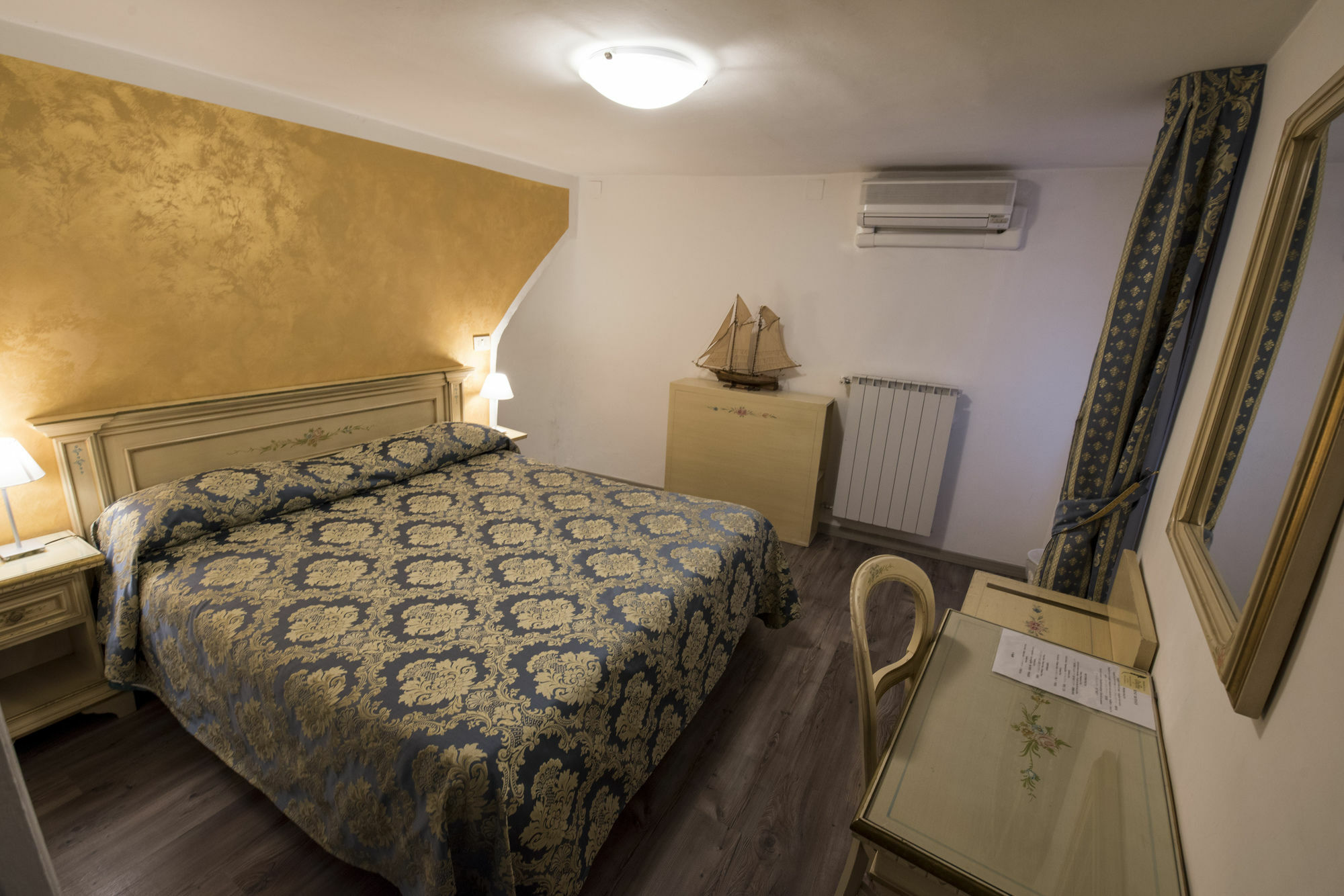 Albergo Casa Peron Venice Luaran gambar