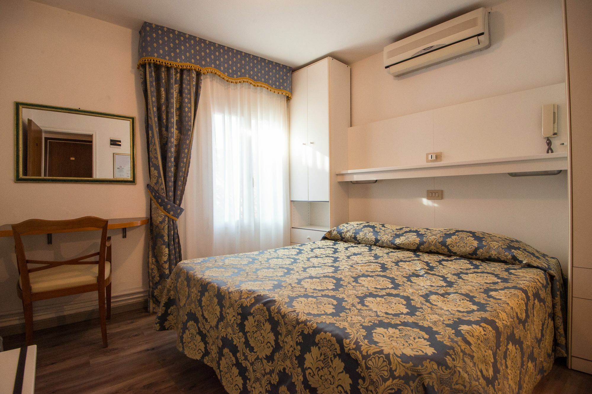 Albergo Casa Peron Venice Luaran gambar